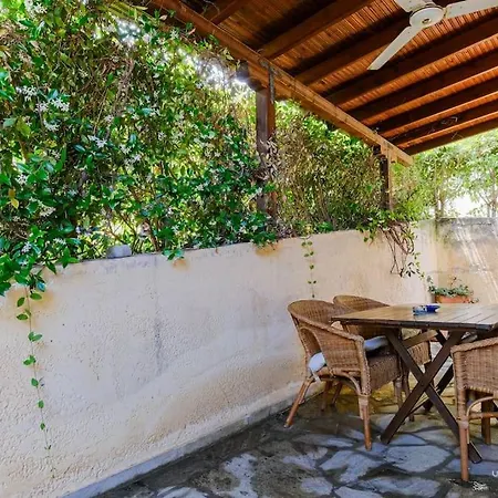 Holiday home Evergreen 3-bdrm Maison, 300m To Beach, *