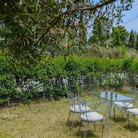 Holiday home Evergreen 3-bdrm Maison, 300m To Beach,